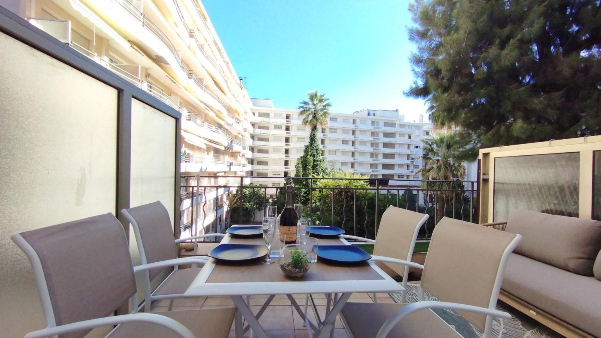 Mythique Miramar Cannes Croisette Terrasse Clim Parking Wifi Buitenkant foto